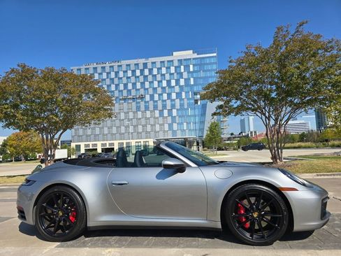 Used 2021 Porsche 911 Carrera S image 23