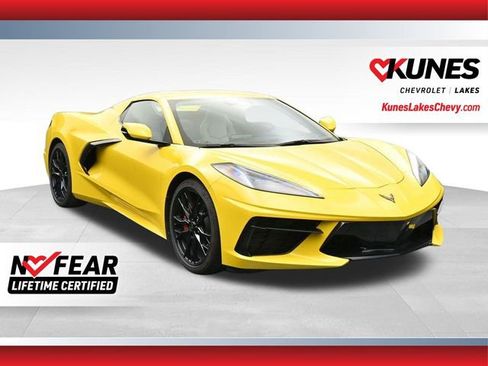 Used 2025 Chevrolet Corvette Stingray Convertible w/ 1LT image 1