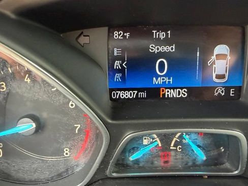 Used 2019 Ford Escape SE FWD image 21