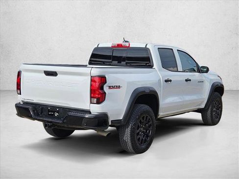 Used 2024 Chevrolet Colorado Trail Boss w/ Technology Package image 5