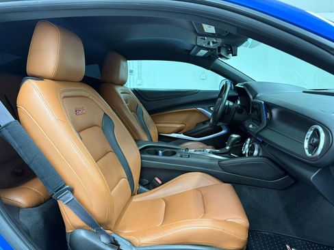 Used 2016 Chevrolet Camaro SS image 29