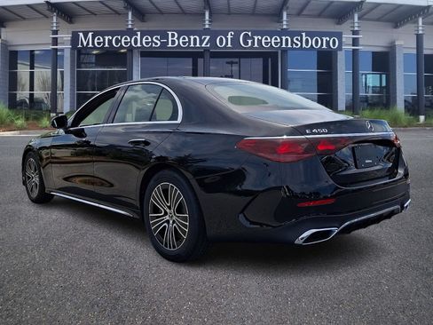 New 2026 Mercedes-Benz E 450 4MATIC Sedan image 3