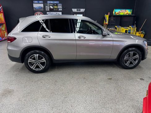 Used 2021 Mercedes-Benz GLC 300 4MATIC image 6