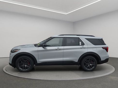 New 2026 Ford Explorer ST AWD/4WD image 3