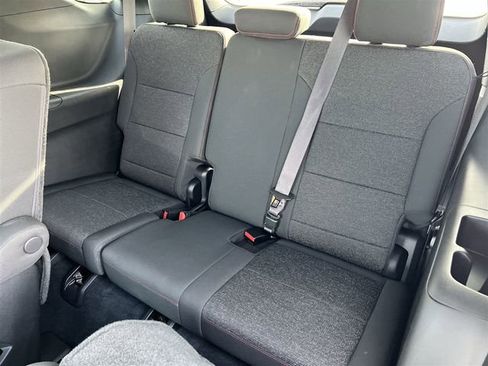 Certified 2024 Chevrolet Traverse Z71 image 26