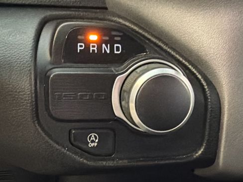Used 2021 RAM 1500 Big Horn RWD image 48