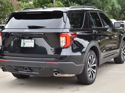 Certified 2023 Ford Explorer ST-Line w/ Class IV Trailer Tow Package RWD image 8