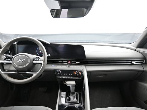 Used 2023 Hyundai Elantra SEL w/ Convenience Package FWD image 20