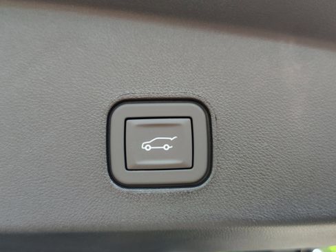 New 2026 Cadillac Lyriq V w/ LPO, Floor Liner Package image 42