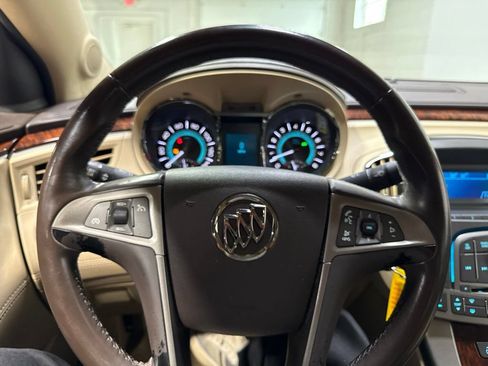 Used 2010 Buick LaCrosse CXL FWD image 12