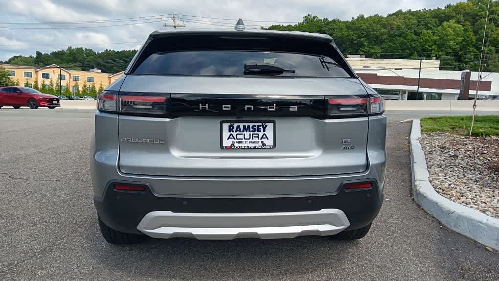 Used 2024 Honda Prologue EX image 4