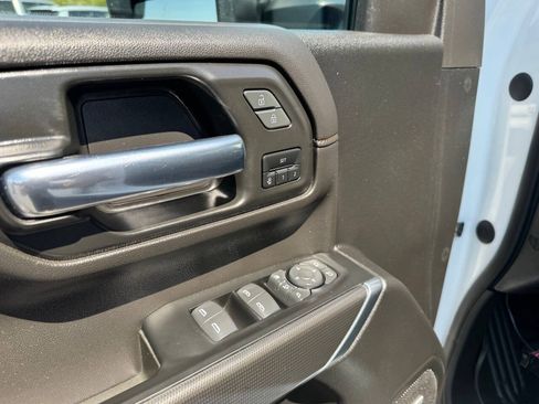 Used 2023 GMC Sierra 3500 AT4 w/ AT4 Premium Plus Package AWD/4WD image 15