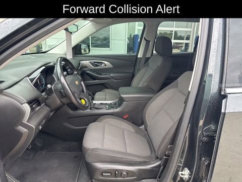 Used 2021 Chevrolet Traverse LT AWD/4WD image 8