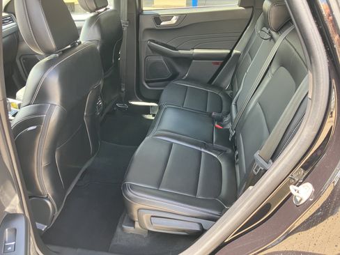 Used 2024 Ford Escape Platinum AWD/4WD image 14
