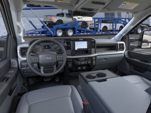 New 2026 Ford F550 2WD Regular Cab Super Duty image 9