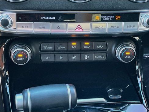Used 2023 Kia Stinger GT-Line w/ Sun & Sound Package AWD/4WD image 16