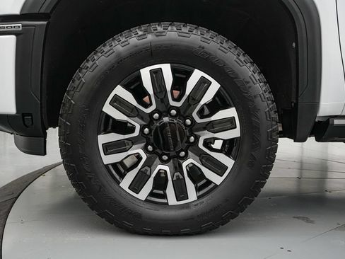 Used 2025 GMC Sierra 2500 Denali Ultimate AWD/4WD image 14