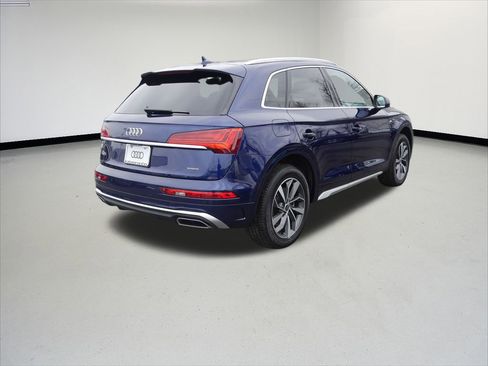 Certified 2023 Audi Q5 2.0T Premium w/ Convenience Package image 5