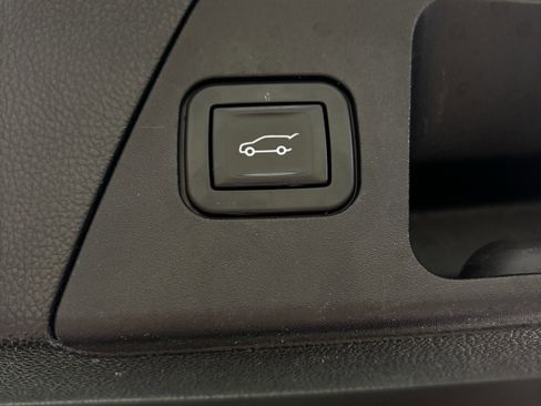 Used 2019 Buick Envision Preferred image 17