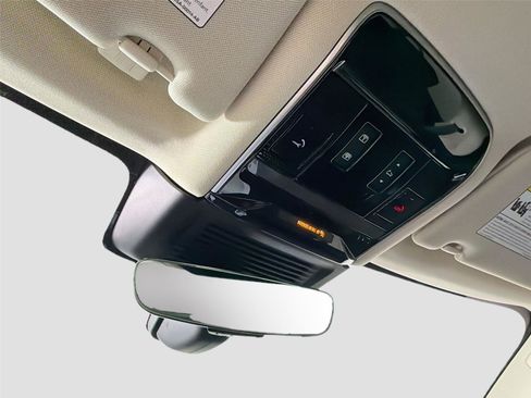 Certified 2023 Land Rover Range Rover SE AWD/4WD image 18