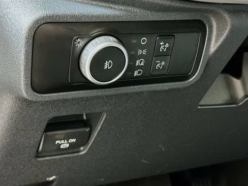 Used 2023 Ford Bronco Big Bend w/ Sasquatch Package AWD/4WD image 13