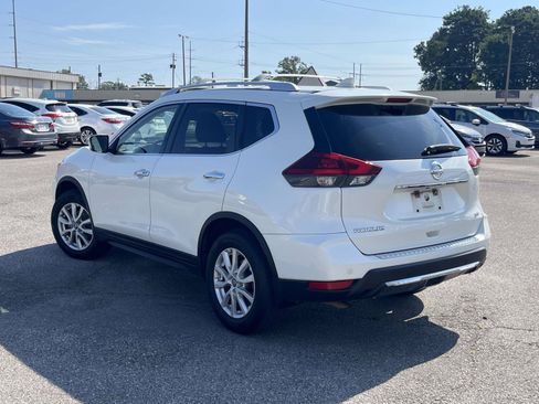Used 2019 Nissan Rogue SV FWD image 5