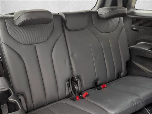 Used 2024 Hyundai Palisade Calligraphy image 22