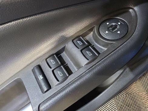 Used 2018 Ford Escape SE AWD/4WD image 15