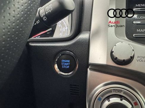 Used 2024 Toyota 4Runner Limited AWD/4WD image 28