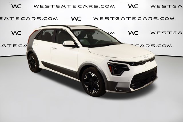 Certified 2023 Kia Niro Wave FWD image 45