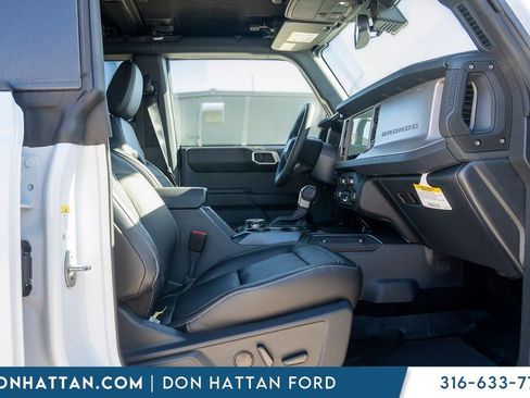 New 2025 Ford Bronco Outer Banks AWD/4WD image 27