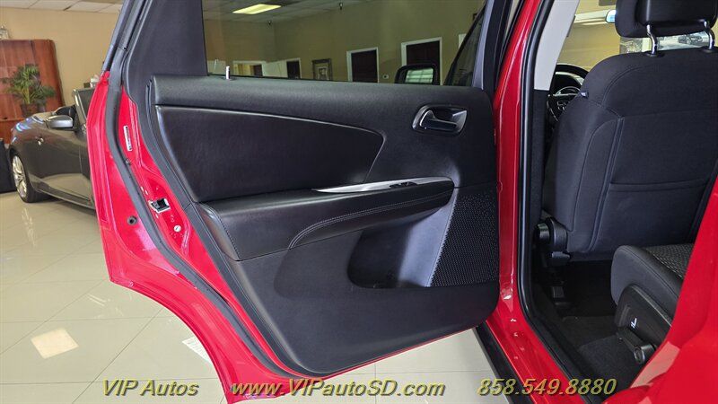 Used 2013 Dodge Journey American Value Package FWD image 13