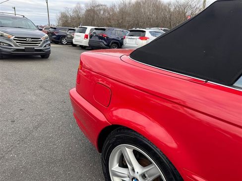 Used 2002 BMW 325Ci Convertible image 24