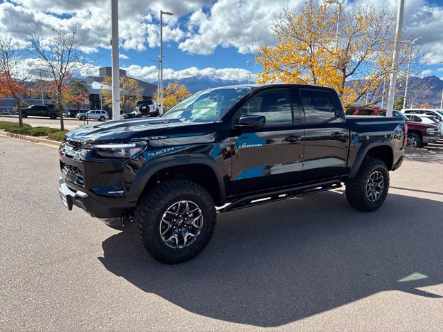 New 2026 Chevrolet Colorado ZR2 w/ Technology Package AWD/4WD image 3