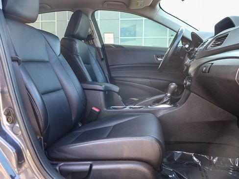 Used 2018 Acura ILX FWD image 17