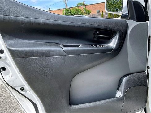 Used 2021 Nissan NV200 SV w/ Back Door Glass Package FWD image 14