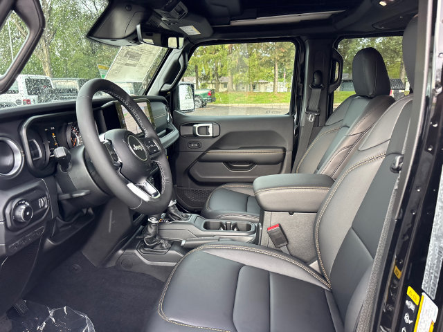 New 2027 Jeep Wrangler Unlimited Sahara AWD/4WD image 2