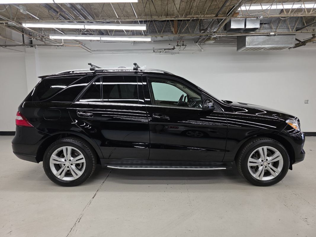 Used 2013 Mercedes-Benz ML 350 BlueTEC 4MATIC image 9