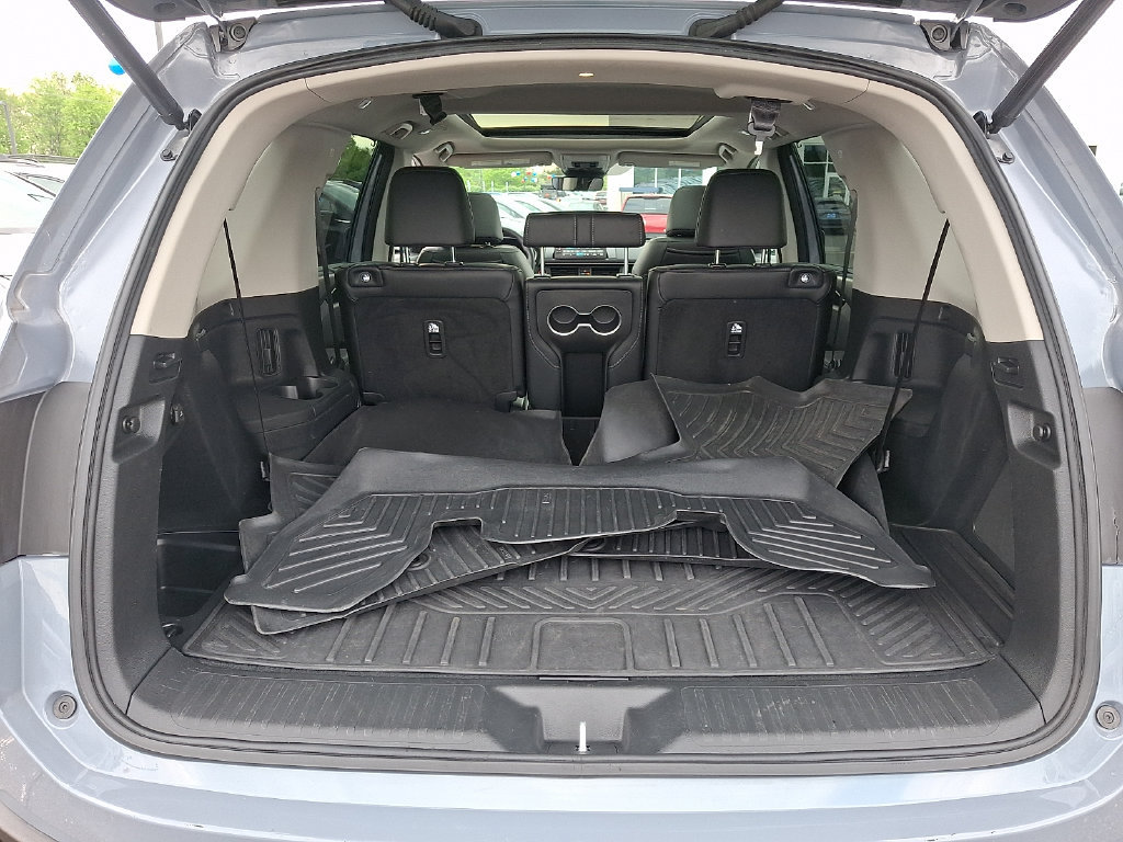 Used 2025 Honda Pilot Elite image 29