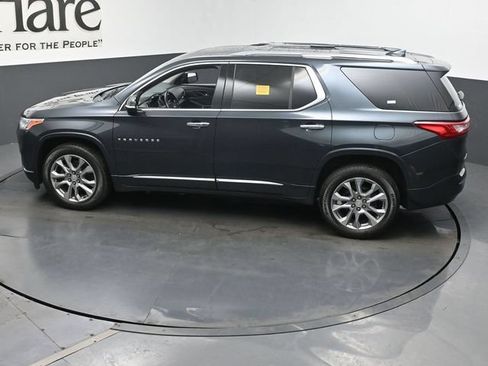 Used 2019 Chevrolet Traverse Premier w/ Driver Confidence II Package FWD image 39