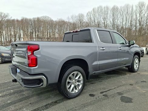 Used 2022 Chevrolet Silverado 1500 LTZ w/ LTZ Premium Package image 6