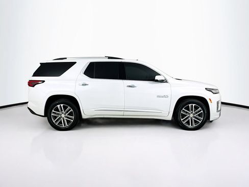 Used 2023 Chevrolet Traverse High Country w/ LPO, Floor Liner Package FWD image 8