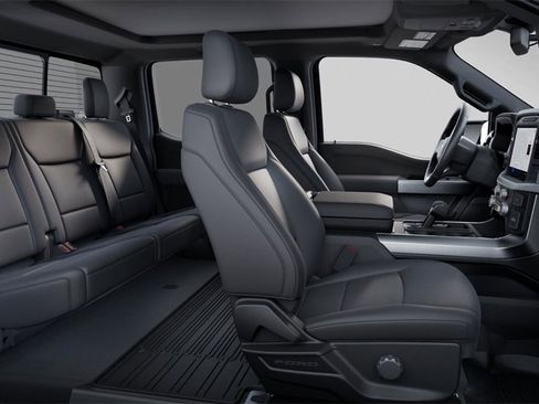 New 2025 Ford F150 XLT w/ Equipment Group 303A High image 39