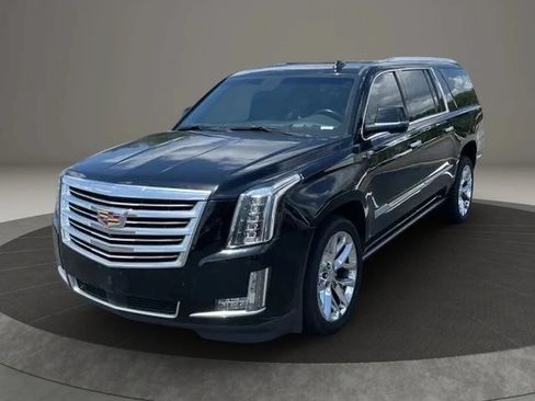 Used 2017 Cadillac Escalade ESV Platinum AWD/4WD image 1