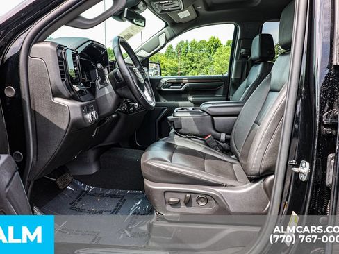 Used 2025 GMC Sierra 1500 SLT RWD image 18