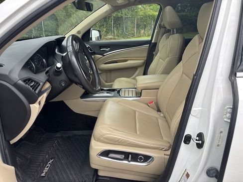 Used 2020 Acura MDX SH-AWD w/ Technology Package image 3