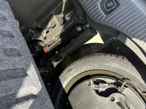 Used 2019 Buick Encore Preferred FWD image 52