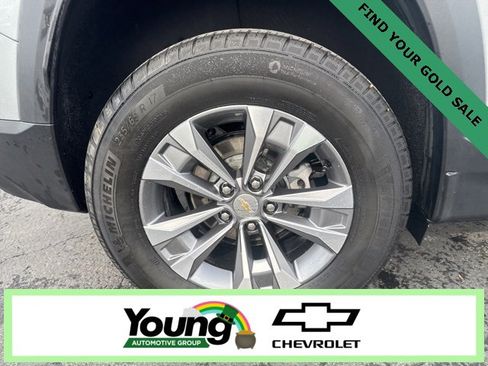 Used 2025 Chevrolet Equinox LT image 9