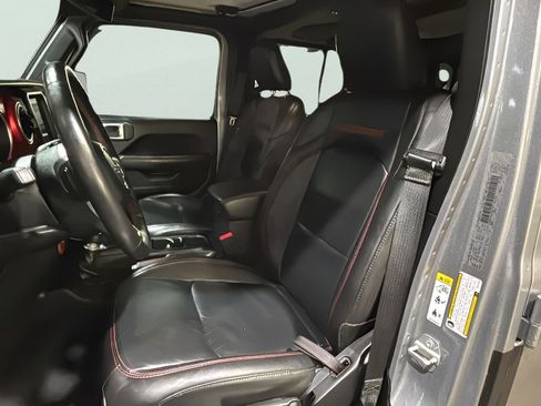 Used 2018 Jeep Wrangler Unlimited Rubicon w/ Dual Top Group image 21