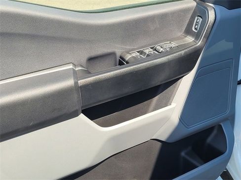 New 2025 Ford F350 XL w/ XL Chrome Package image 8